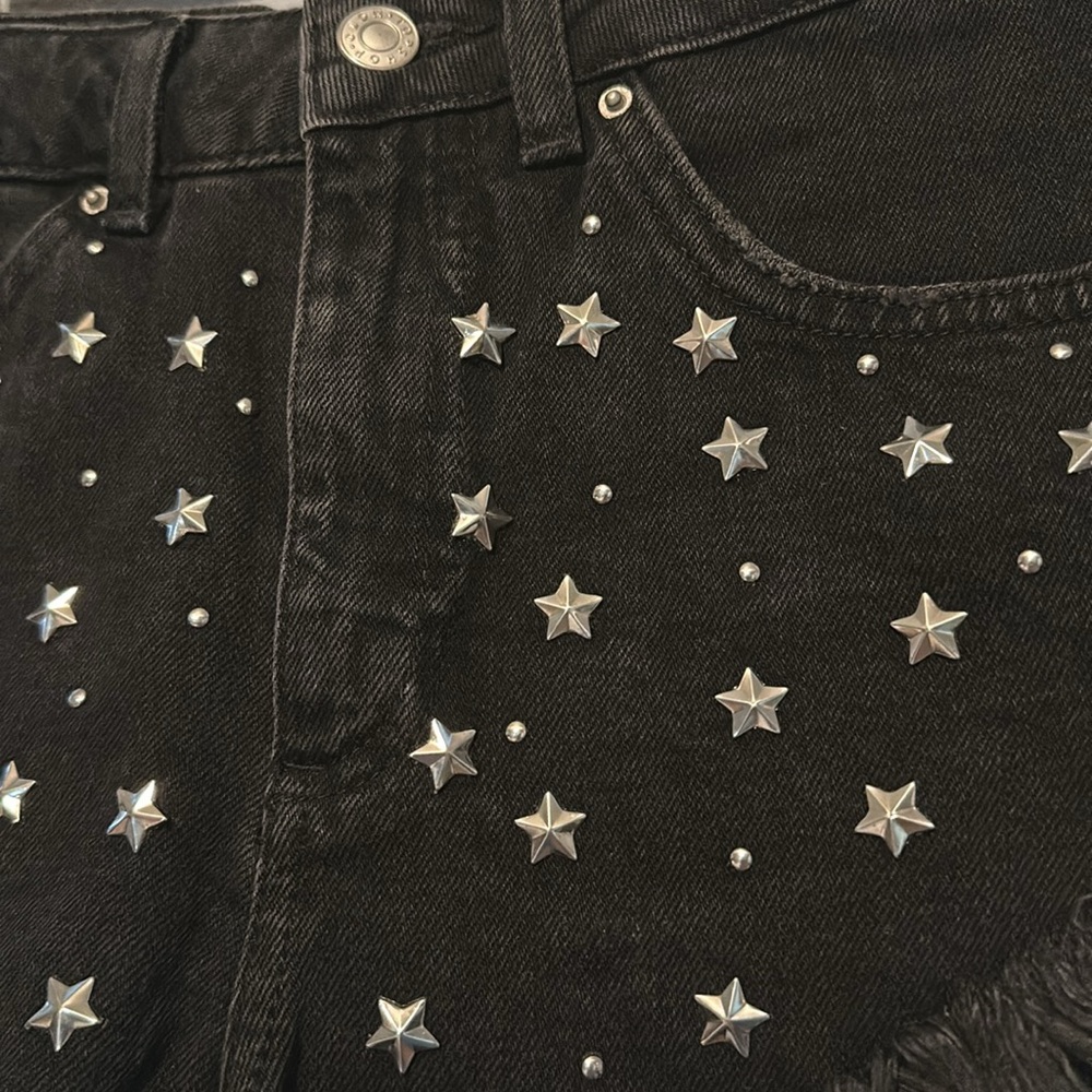 Topshop Black Studded Denim Shorts - Picture 4 of 6